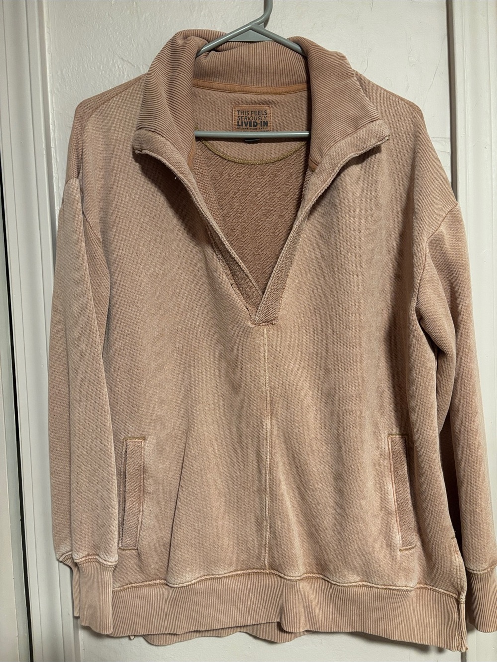 American Eagle Outfitters Pullover Quarter-Zip Sweater in Dusty Pink/Tan